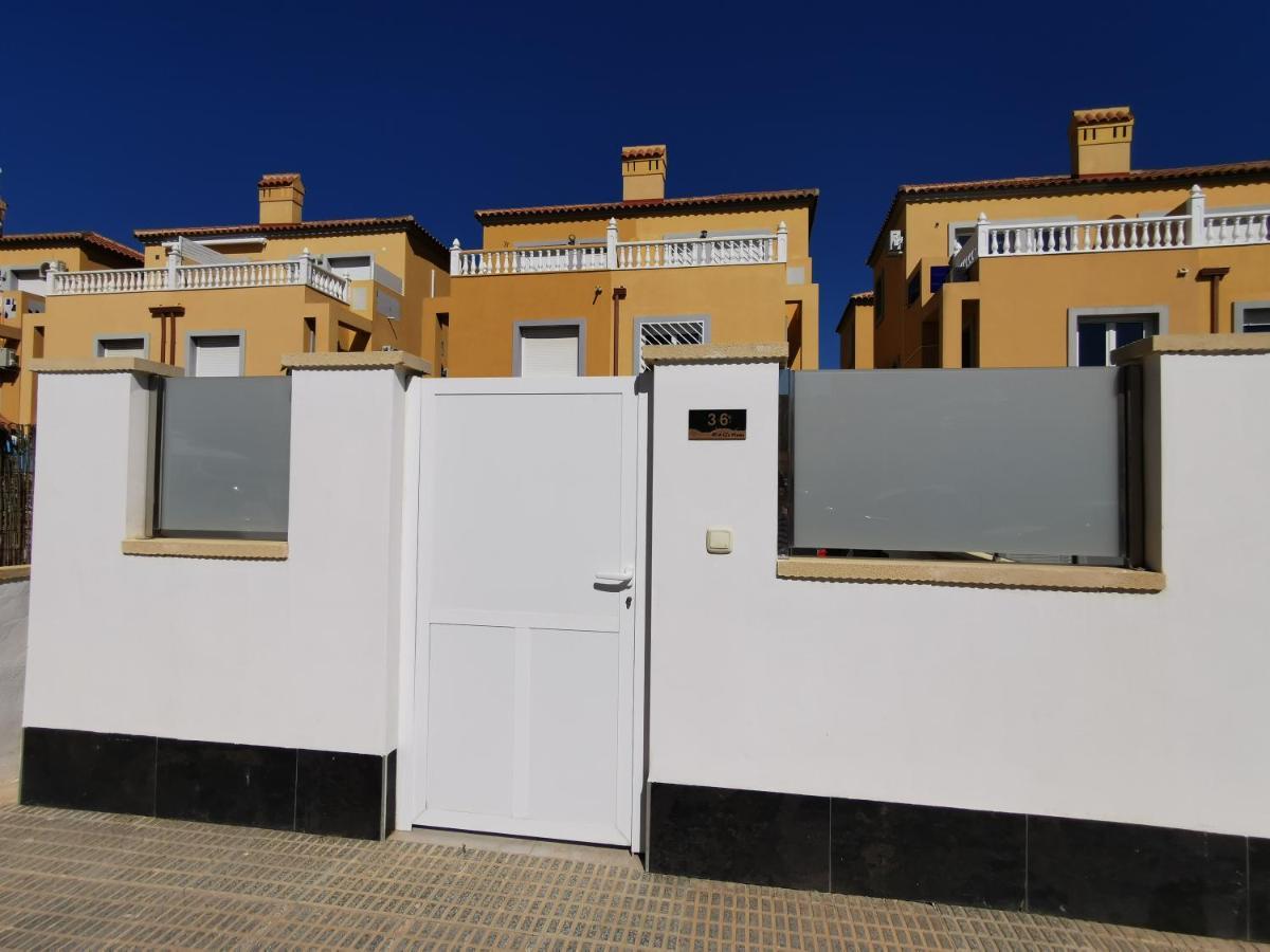 Villa La Zenia Boulevard 36 Playa Flamenca Buitenkant foto